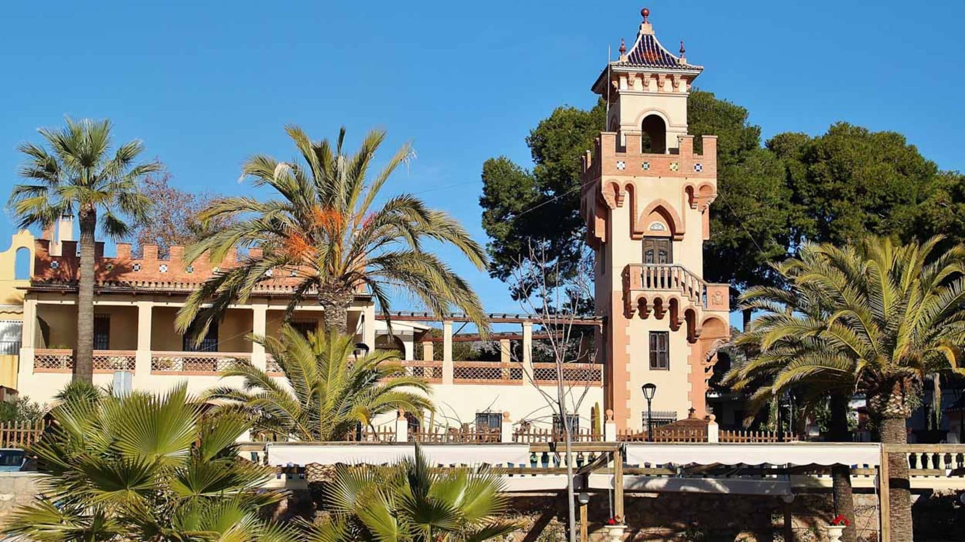 Instalación de placas solares en Benicasim