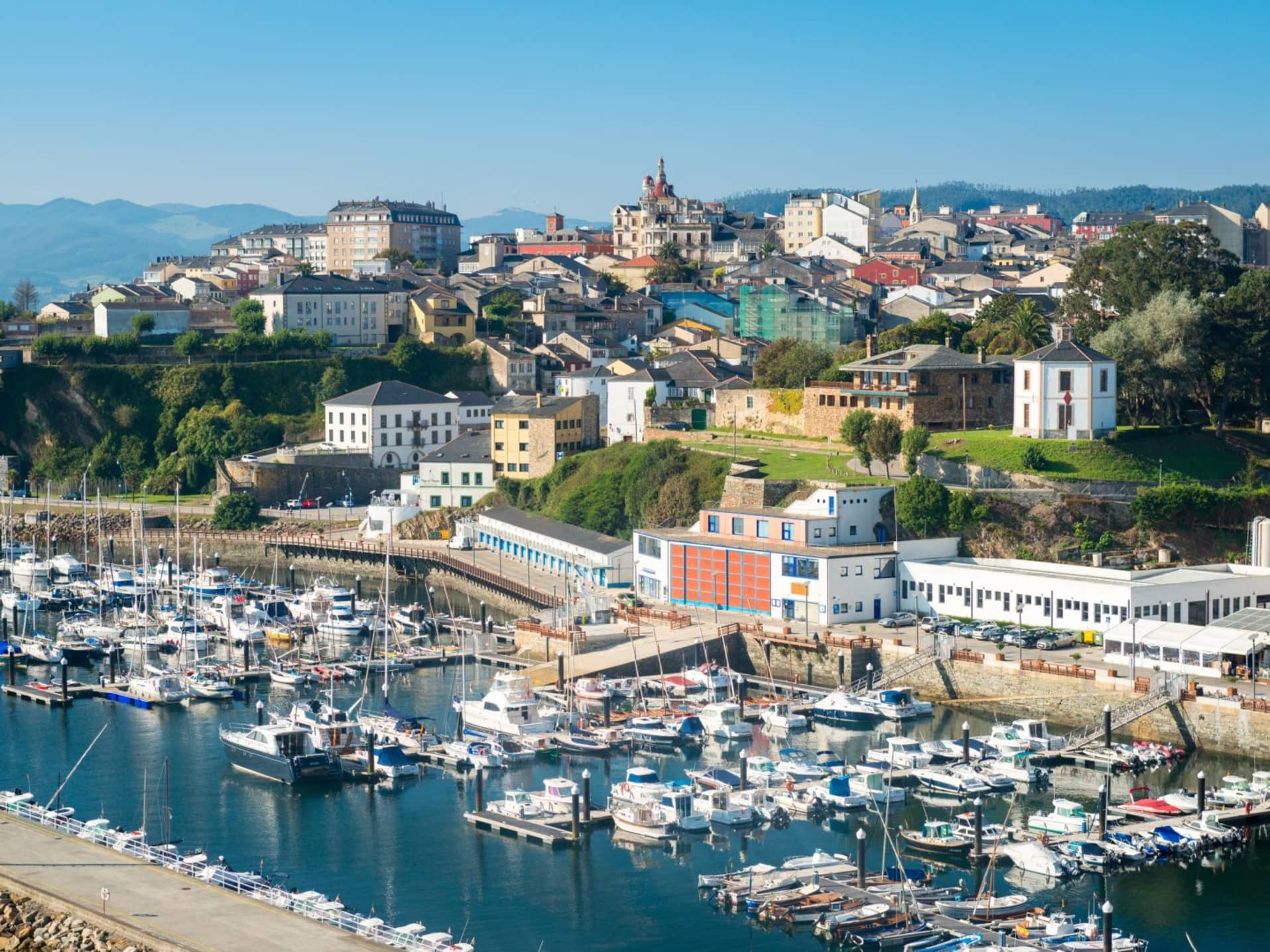 Instalación de placas solares en Ribadeo